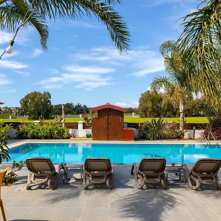 Cape Greco Palm Trees Villa Ajía Nápa