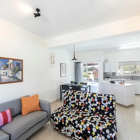 别墅 Cape Greco Palm Trees