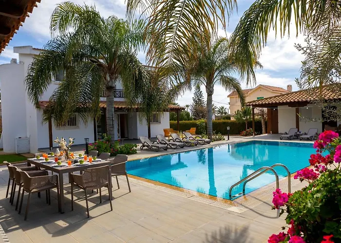 Villa Cape Greco Palm Trees Ayia Napa