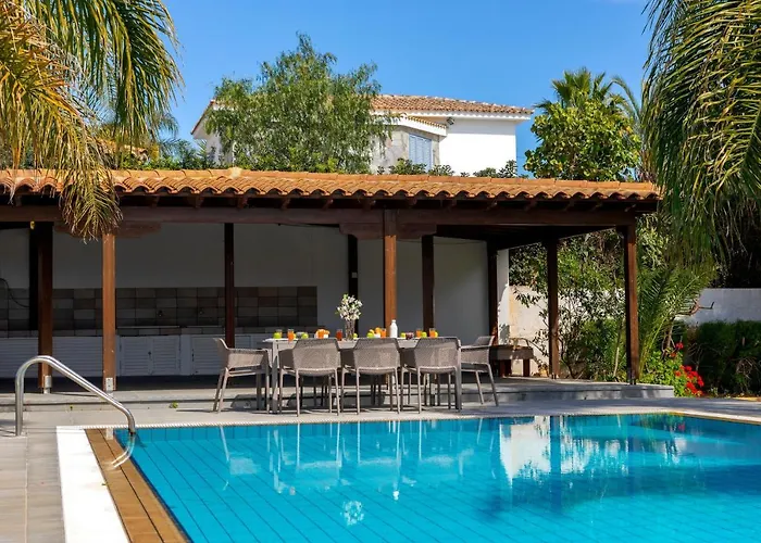 Cape Greco Palm Trees * アヤナパ