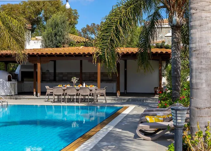 Cape Greco Palm Trees Villa