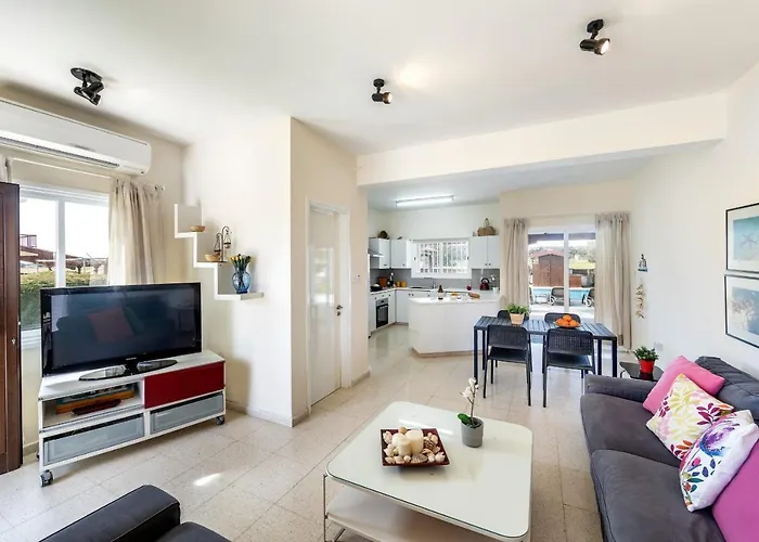 Cape Greco Palm Trees ヴィラ